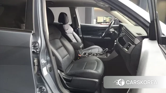 Ssangyong Beautiful Korando 2020 Серый из Кореи, фото 2