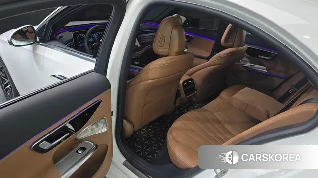 Mercedes-Benz E-Class W214 2025 Белый из Кореи, фото 2