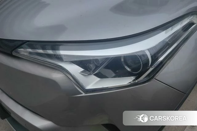 Toyota IZOA 2021 Темно-серый из Китая, фото 2