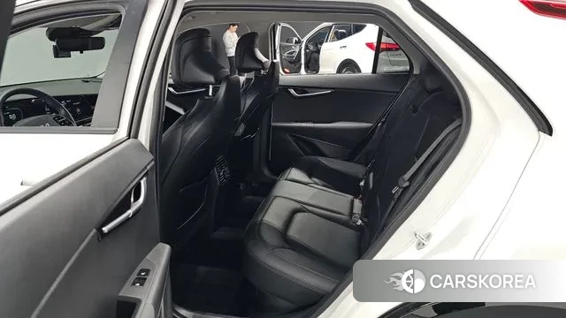 Kia Di Ol Nu Niro 2022 Белый из Кореи, фото 2