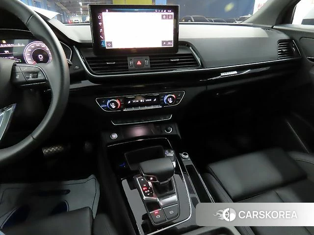 Audi Q5 (FY) 2024 Белый из Кореи, фото 2
