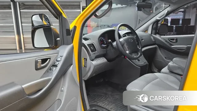 Hyundai The New Grand Starex 2020 Желтый из Кореи, фото 2