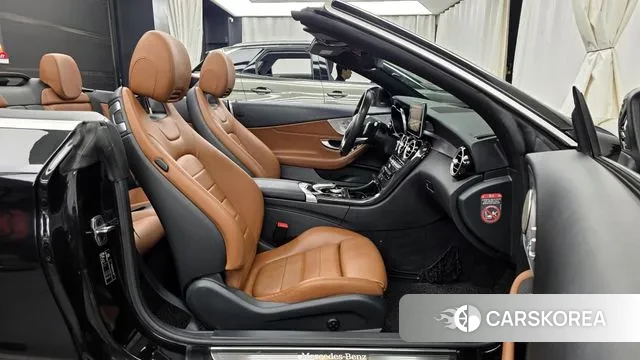 Mercedes-Benz C-Class W205 2018 Черный из Кореи, фото 2