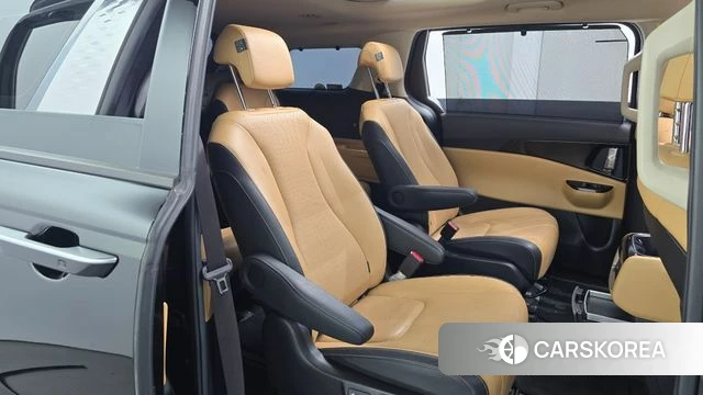 Kia Carnival 4th generation 2020 Черный из Кореи, фото 2