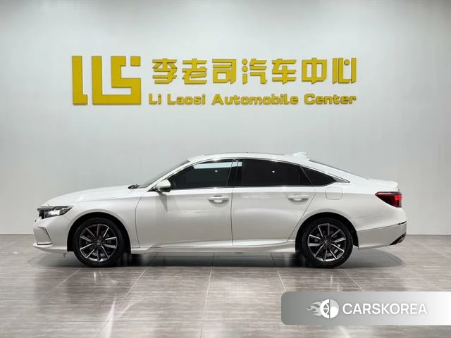 Honda Yingshipai 2022 Белый из Китая, фото 2