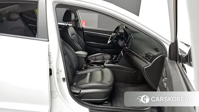 Hyundai The New Avante AD 2019 Белый из Кореи, фото 2