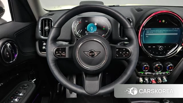 Mini Cooper Countryman 2024 Черный из Кореи, фото 2