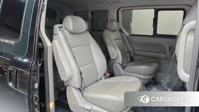 Hyundai The New Grand Starex 2018 Черный из Кореи, фото 2