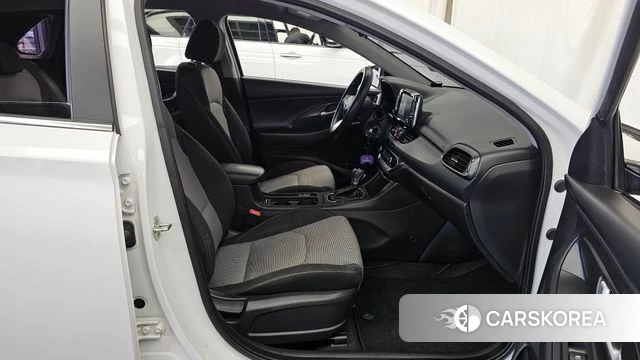 Hyundai i30 (PD) 2018 Белый из Кореи, фото 2