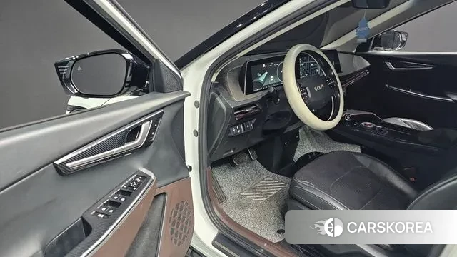 Kia EV6 2022 Белый из Кореи, фото 2