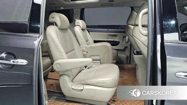 Kia The New Carnival 2019 Серый из Кореи, фото 2