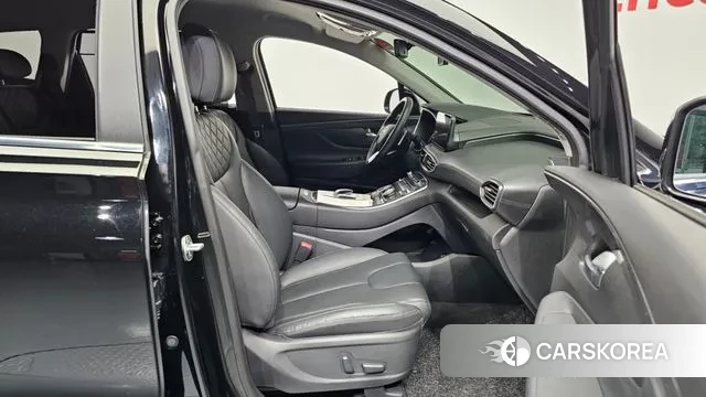 Hyundai The New Santa Fe 2023 Черный из Кореи, фото 2