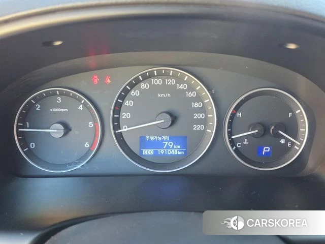 Hyundai The New Grand Starex 2019 Белый из Кореи, фото 2