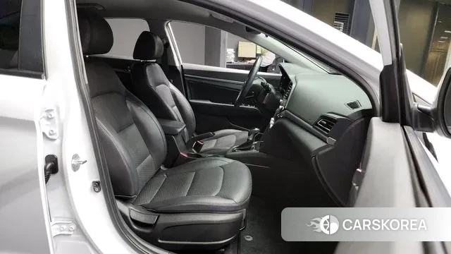 Hyundai The New Avante AD 2019 Белый из Кореи, фото 2