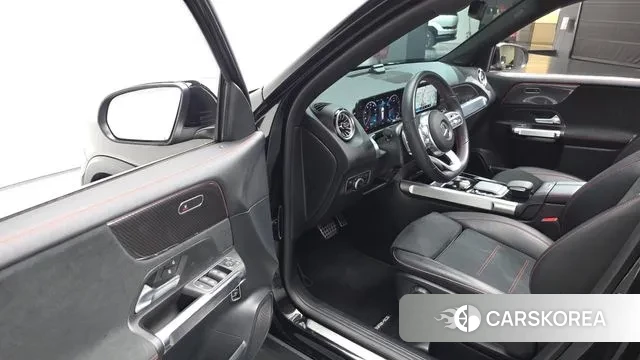 Mercedes-Benz GLB-Class X247 2022 Черный из Кореи, фото 2