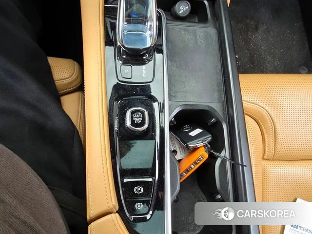 Volvo S90 2022 Серый из Кореи, фото 2