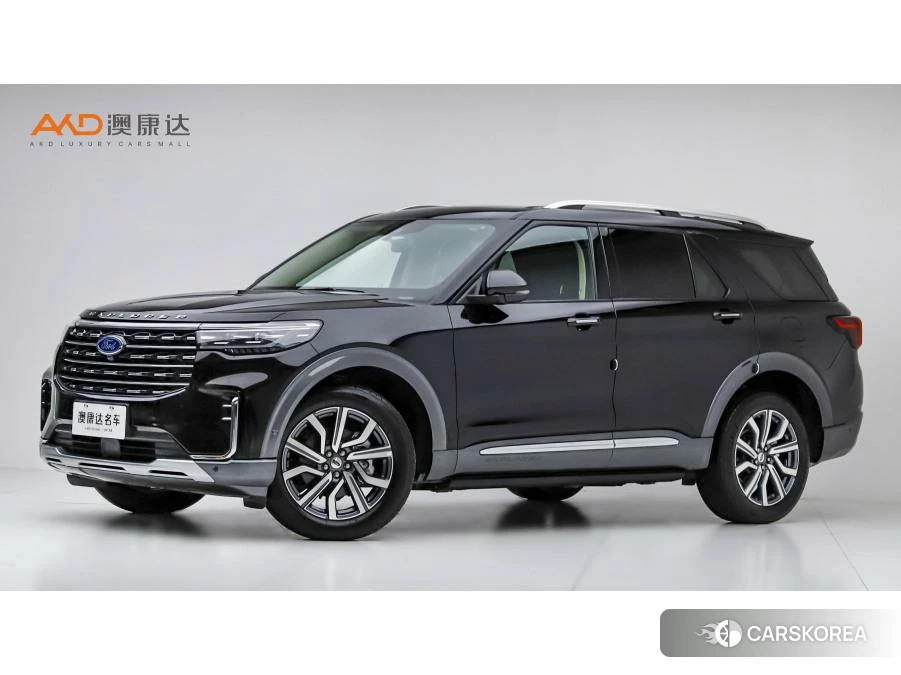 Ford Explorer 2022 Черный из Китая, фото 2