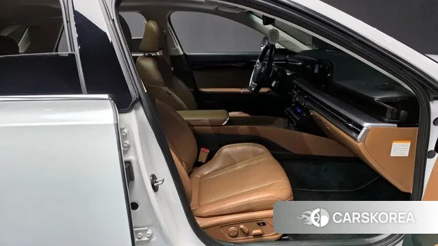 Hyundai Grandeur Hybrid (GN7) 2023 Белый из Кореи, фото 2