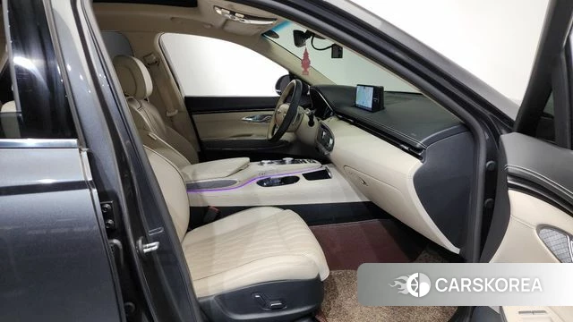 Genesis GV70 2021 Серый из Кореи, фото 2