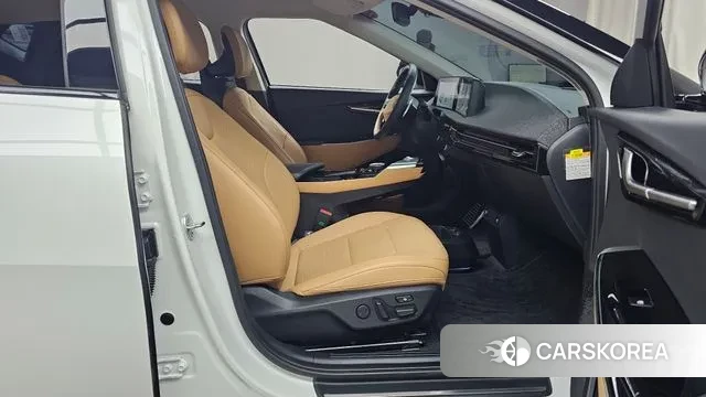 Kia EV6 2023 Белый из Кореи, фото 2