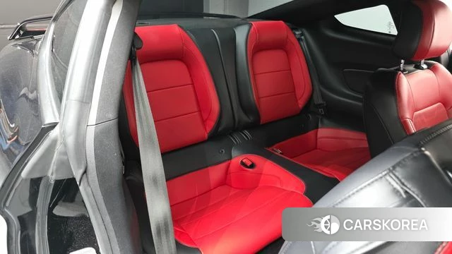 Ford Mustang 2019 Черный из Кореи, фото 2