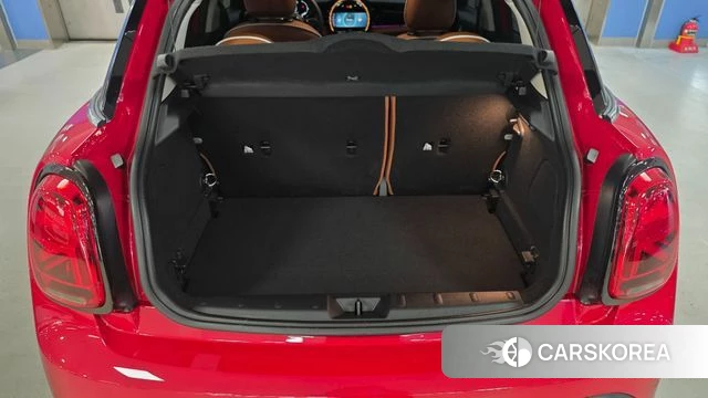 Mini Cooper S 2024 Красный из Кореи, фото 2