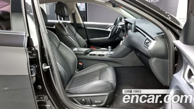 Genesis G70 2018 Черный из Кореи, фото 2