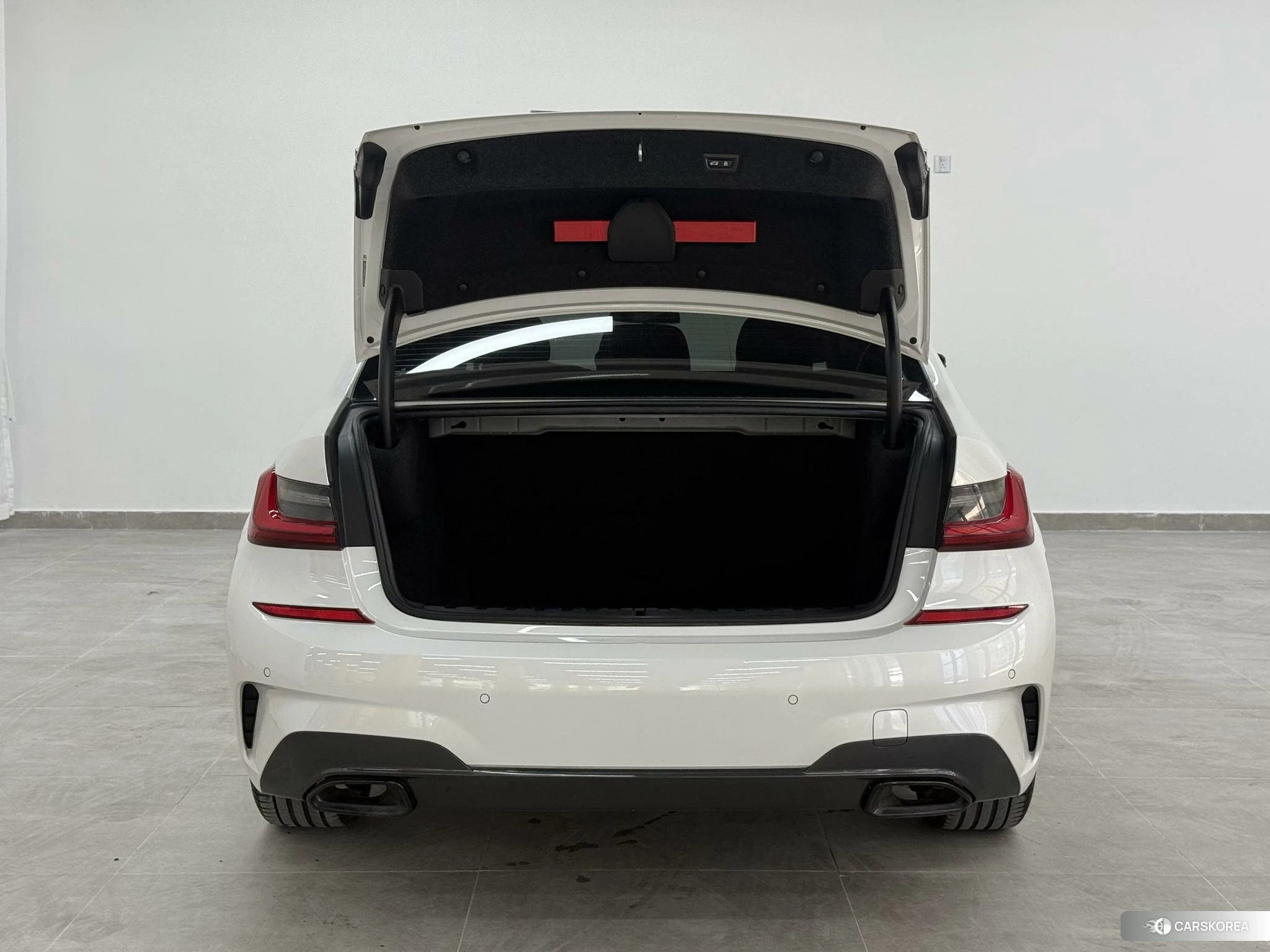 BMW 3 series 2021 Белый из Китая, фото 2