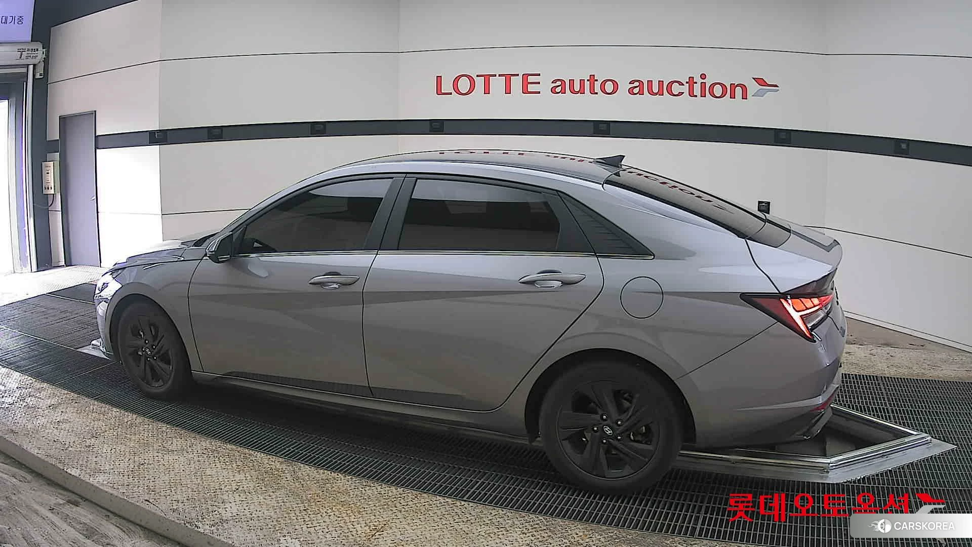 Hyundai Avante Hybrid 2021 Другое из Кореи, фото 2