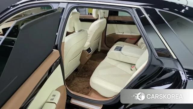 Hyundai Grandeur Hybrid (GN7) 2023 Черный из Кореи, фото 2