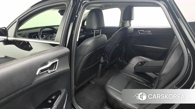 Kia Sportage 5th Generation 2022 Черный из Кореи, фото 2