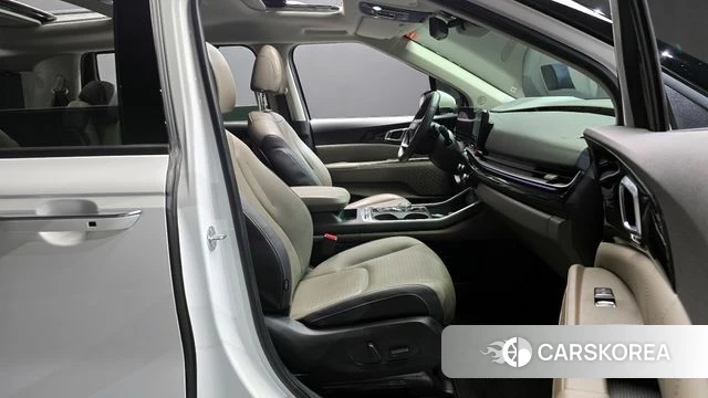 Kia The New Carnival 4th Generation 2024 Белый из Кореи, фото 2