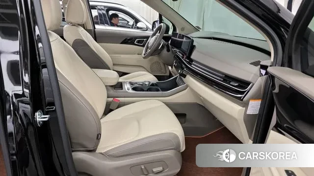Kia The New Carnival 4th Generation 2024 Черный из Кореи, фото 2