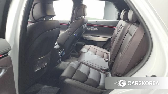 Genesis GV70 2025 Белый из Кореи, фото 2