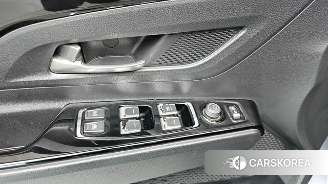 Ssangyong Beautiful Korando 2020 Серый из Кореи, фото 2