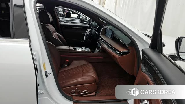 Genesis G90 (RS4) 2022 Белый из Кореи, фото 2