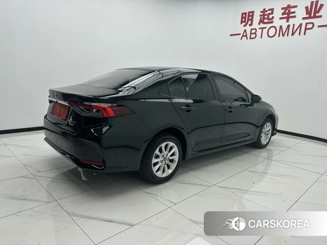 Toyota Corolla 2022 Черный из Китая, фото 2