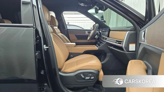 Hyundai Santa Fe (MX5) 2024 Черный из Кореи, фото 2