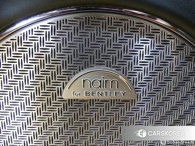 Bentley Bentayga 2018 Коричневый из Кореи, фото 2