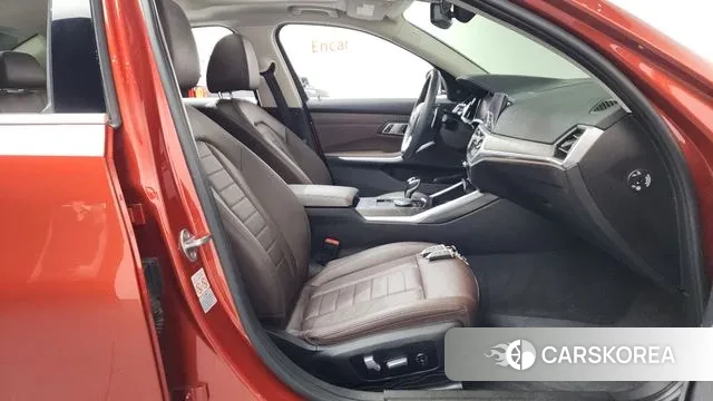 BMW 3 Series (G20) 2019 Красный из Кореи, фото 2