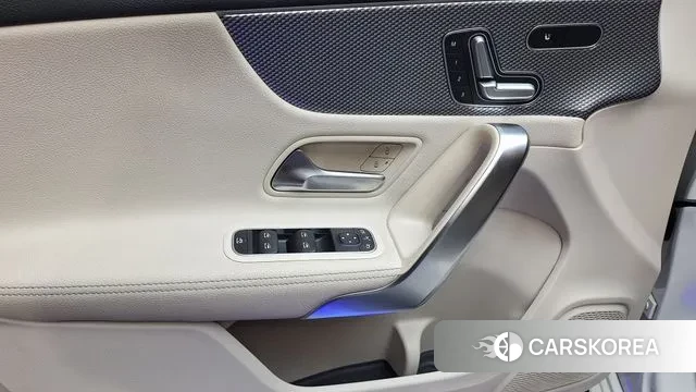 Mercedes-Benz A-Class W177 2020 Белый из Кореи, фото 2