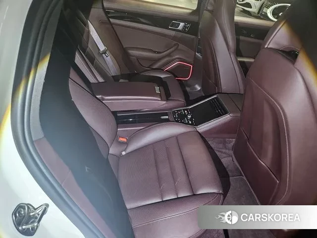 Porsche Panamera (971) 2020 Белый из Кореи, фото 2