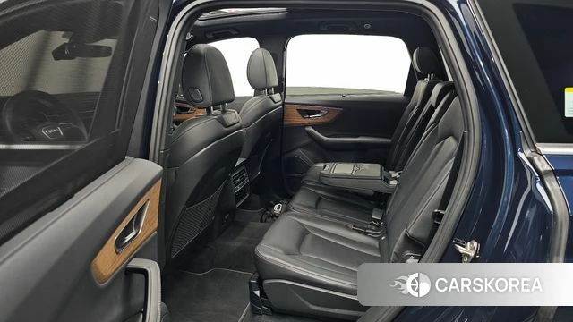 Audi Q7 (4M) 2025 Синий из Кореи, фото 2