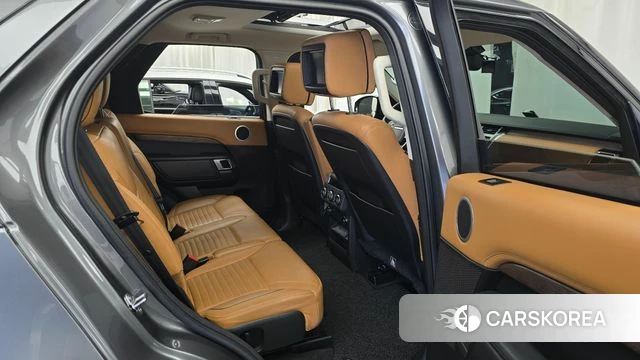 Land Rover Discovery 5 2018 Серый из Кореи, фото 2