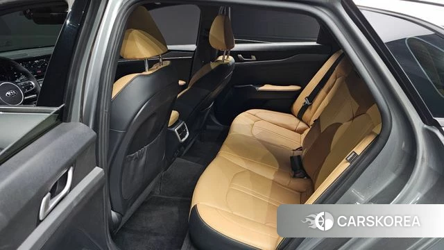 Kia K5 3rd generation 2020 Серебристо-серый из Кореи, фото 2