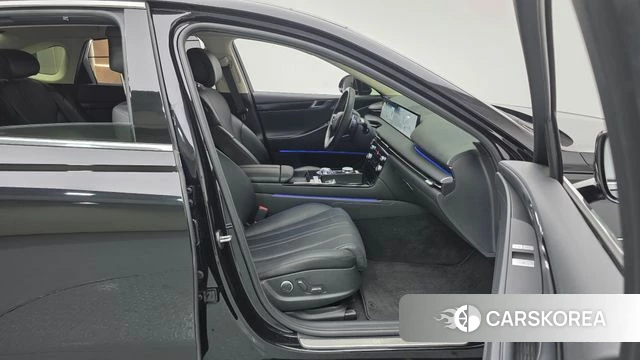 Genesis G80 (RG3) 2024 Черный из Кореи, фото 2