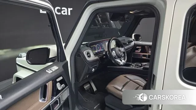 Mercedes-Benz G-Class W463b 2021 Белый из Кореи, фото 2