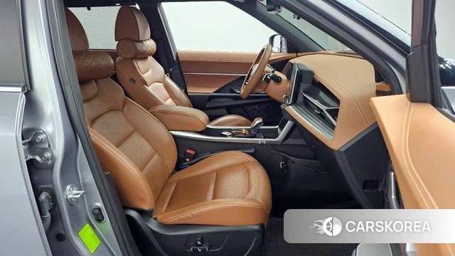 Ssangyong Torres 2024 Серебристо-серый из Кореи, фото 2