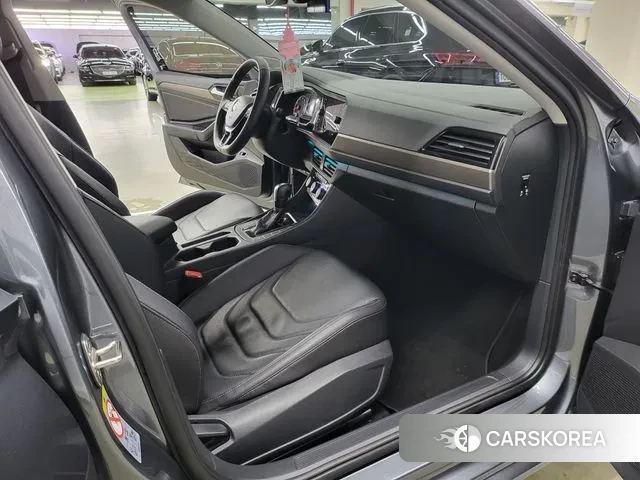 Volkswagen 7th Generation of Jetta 2020 Серый из Кореи, фото 2