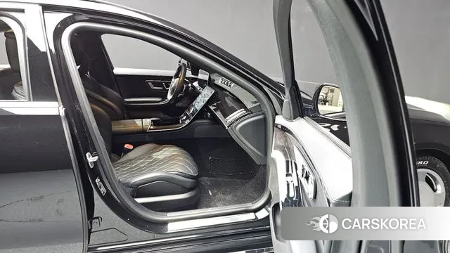 Mercedes-Benz S-Class W223 2023 Черный из Кореи, фото 2